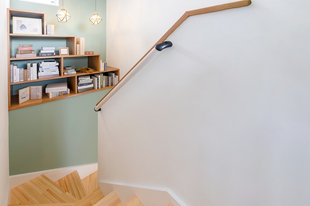 リビング階段
